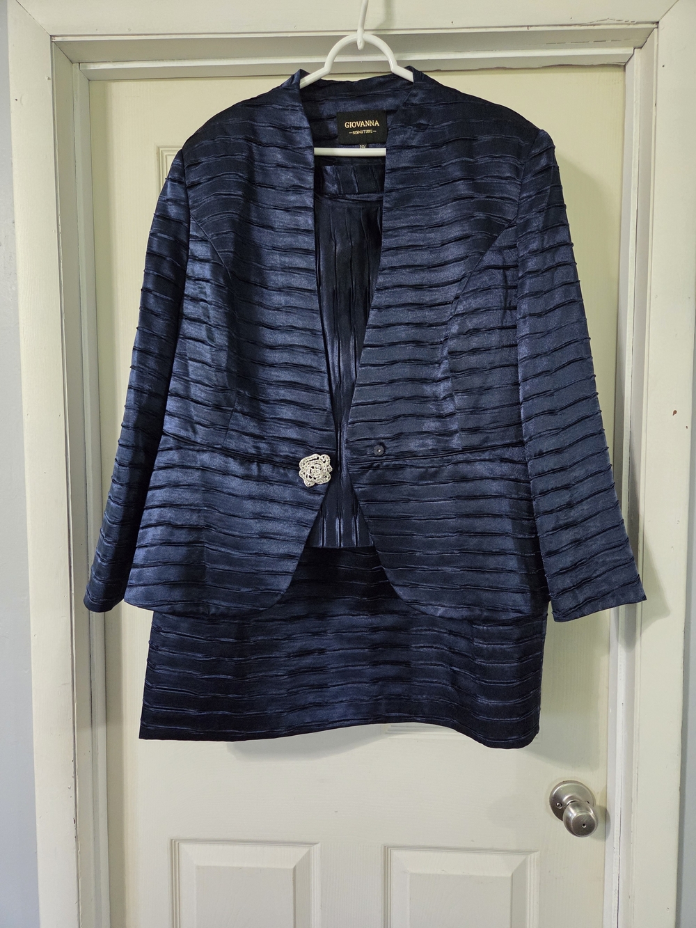 Giovanna Navy Blue Crinkle Satin 3-Piece Skirt Suit Set Crystal Brooch
